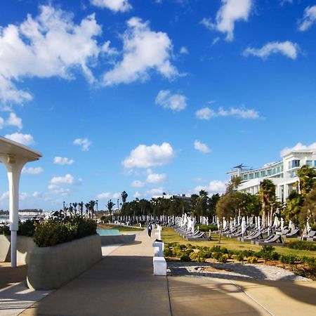 Phaedrus Living: Seaview Luxury Flat Limnaria 151 Apartment Paphos Exterior foto