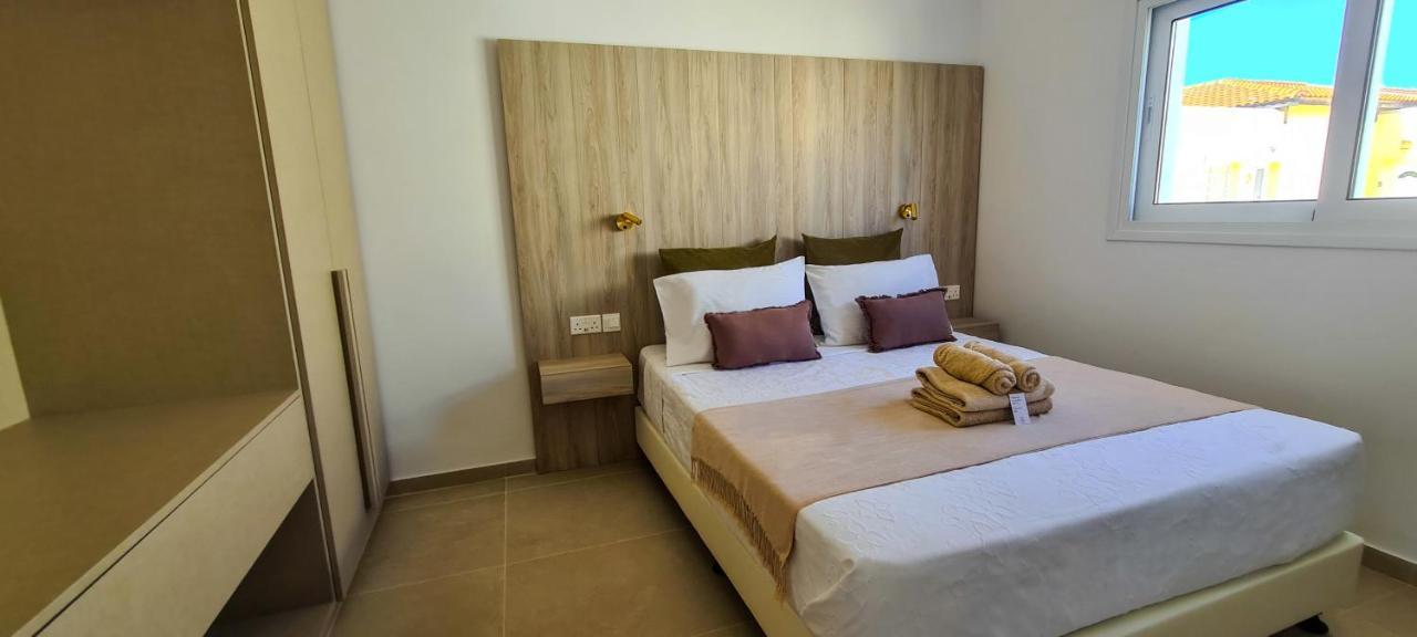 Phaedrus Living: Seaview Luxury Flat Limnaria 151 Apartment Paphos Exterior foto