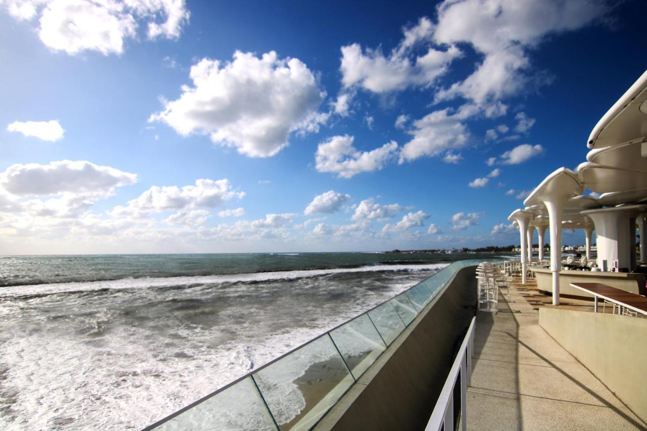 Phaedrus Living: Seaview Luxury Flat Limnaria 151 Apartment Paphos Exterior foto