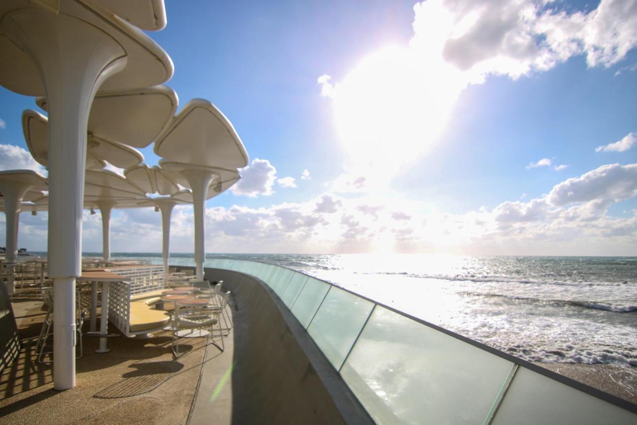 Phaedrus Living: Seaview Luxury Flat Limnaria 151 Apartment Paphos Exterior foto